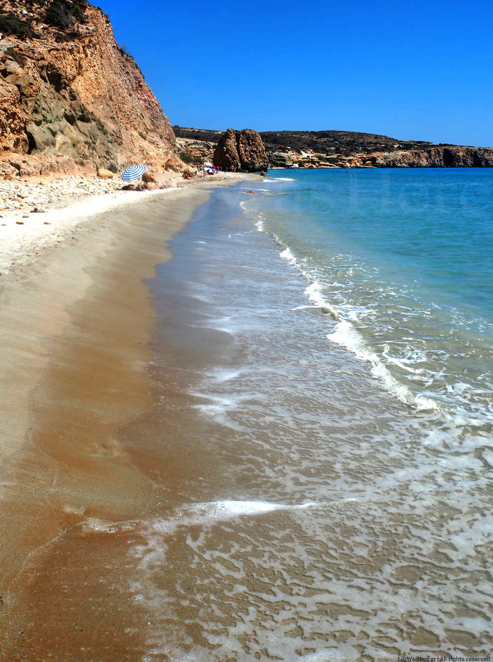 Φυριπλάκα παραλία Μήλος Ηφαιστειογενή πετρώματα - Milos Firiplaka beach