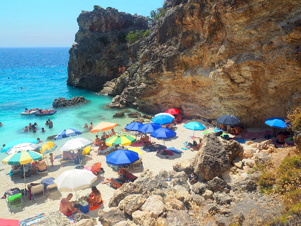 Αγιοφύλλι Λευκάδας | Agiofili beach Lefkada