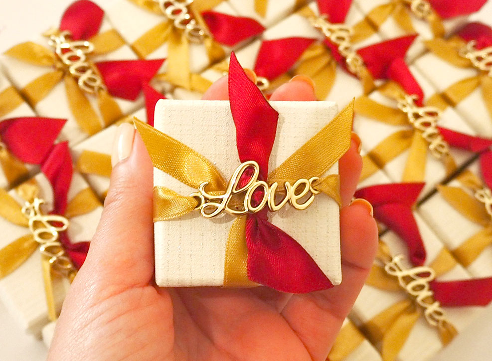 Μπομπονιέρες γάμου βάπτισης και συσκευασίες δώρου