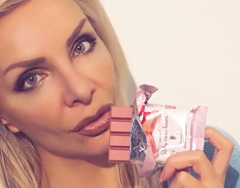 KitKat Ruby chocolate pink