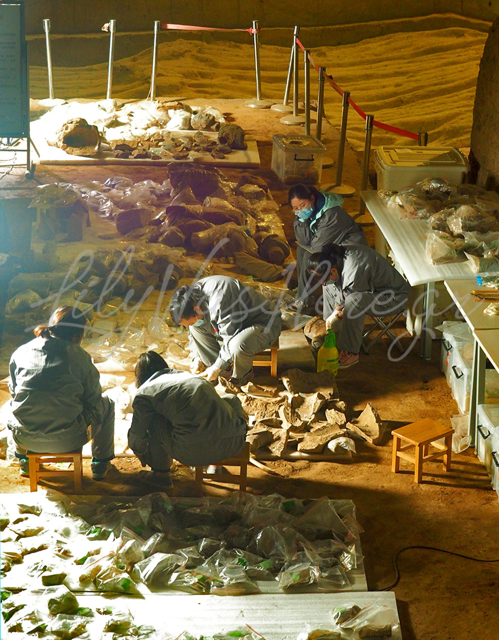 Ανασκαφές | Πήλινος στρατός