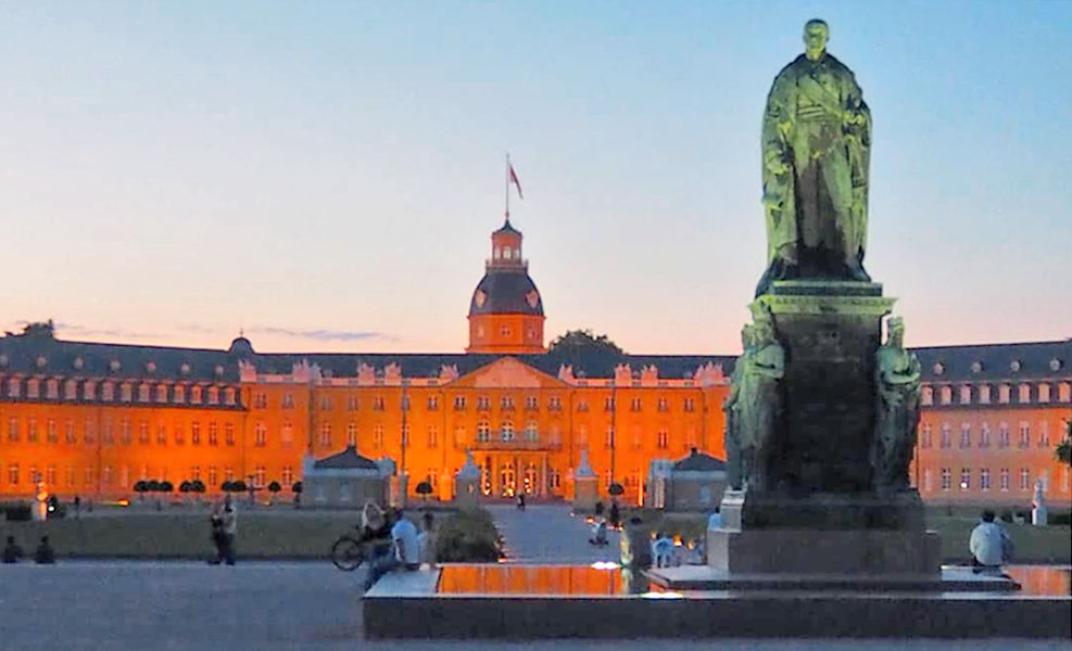 Karlsruhe's Palace at night